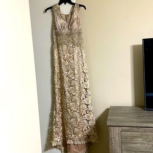 Mac Duggal gown